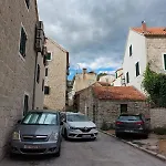Cozy - 5 Min Walk To Old Town & Bacvice *