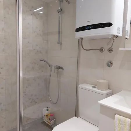 2024 Newly Renovated Apt-5 Min Walk To Old Town * Спліт