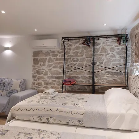 Cozy - 5 Min Walk To Old Town & Bacvice Апартаменты